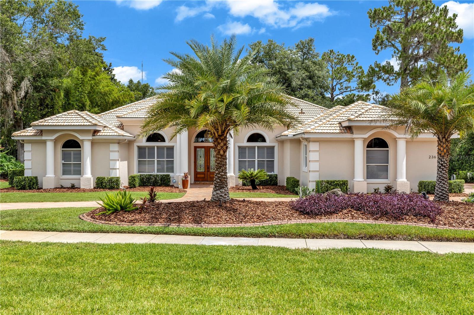 236 EAGLE ESTATES DR