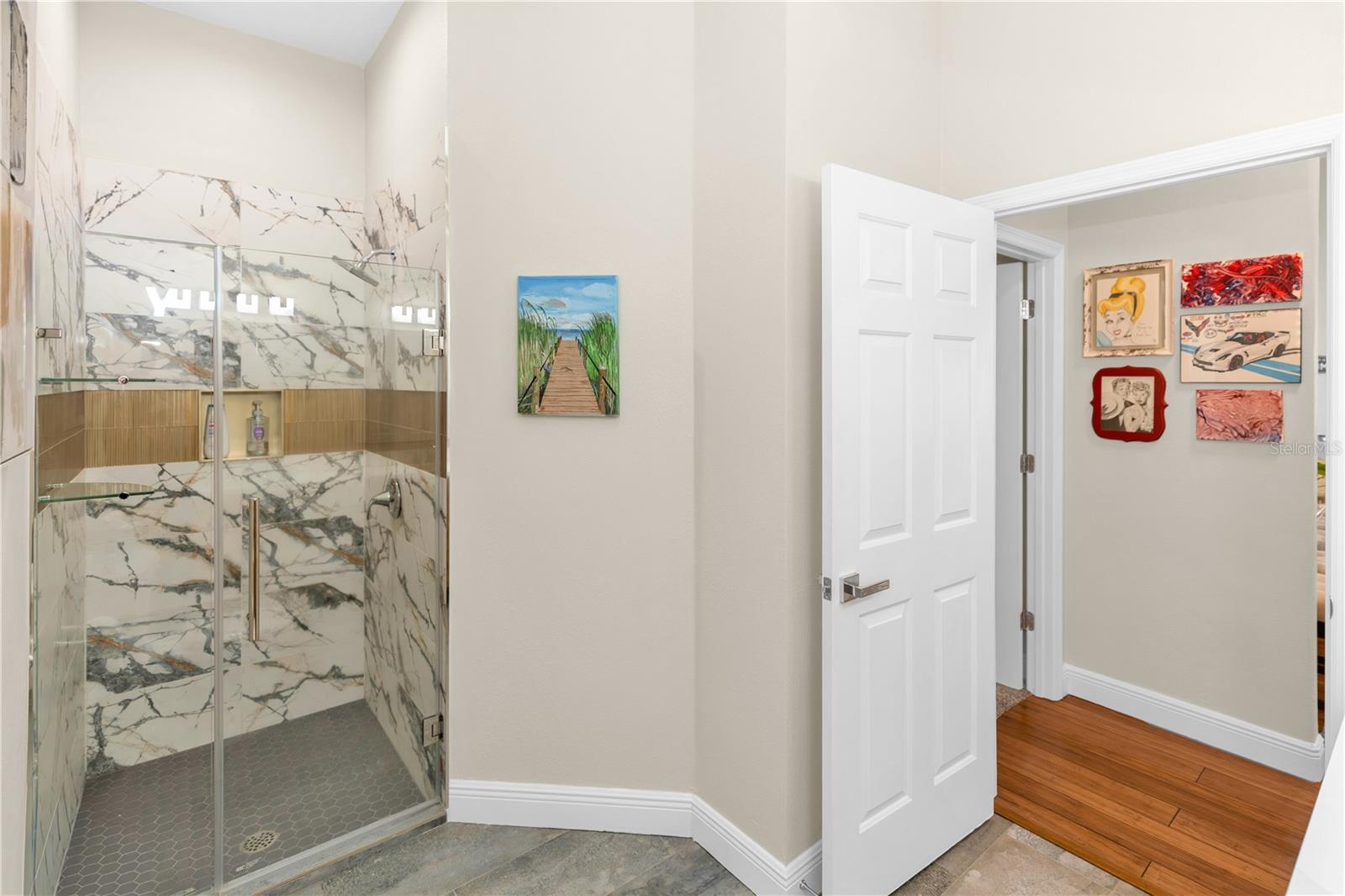 236 EAGLE ESTATES DR