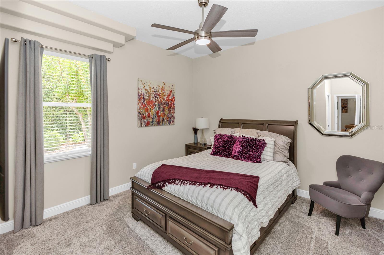 236 EAGLE ESTATES DR