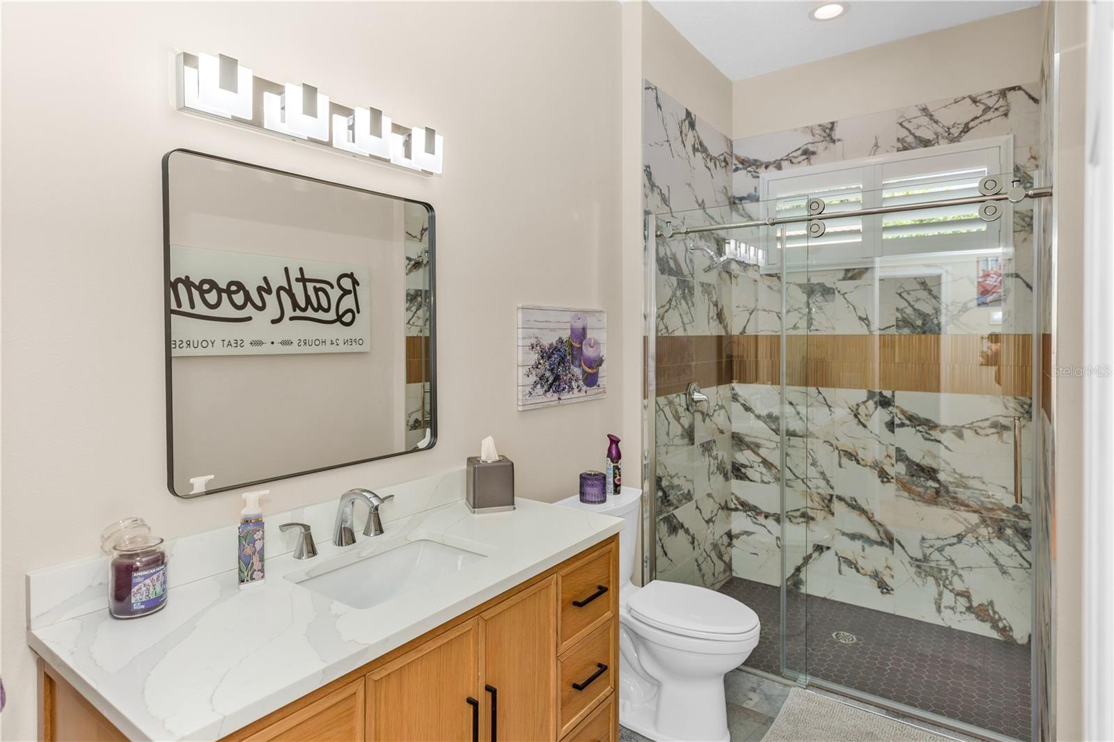 236 EAGLE ESTATES DR