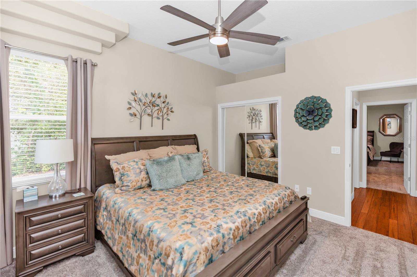 236 EAGLE ESTATES DR