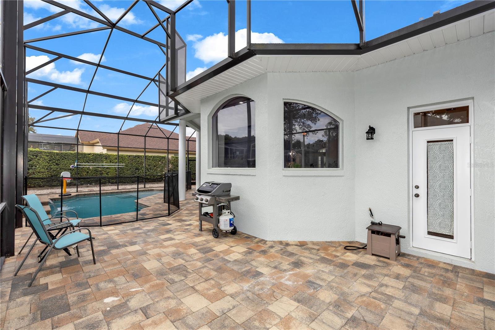163 HICKORY STICK CT