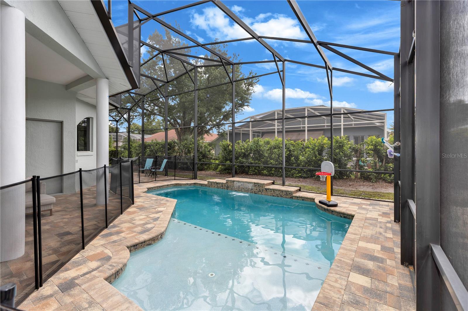 163 HICKORY STICK CT