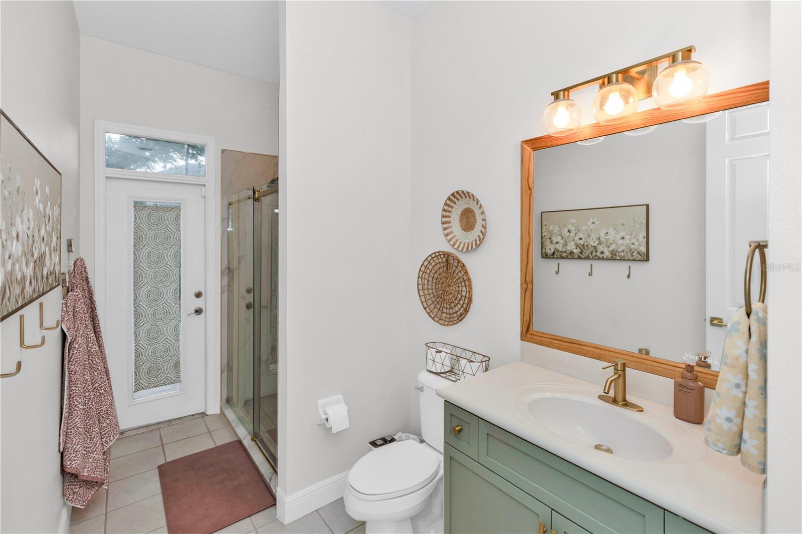 163 HICKORY STICK CT