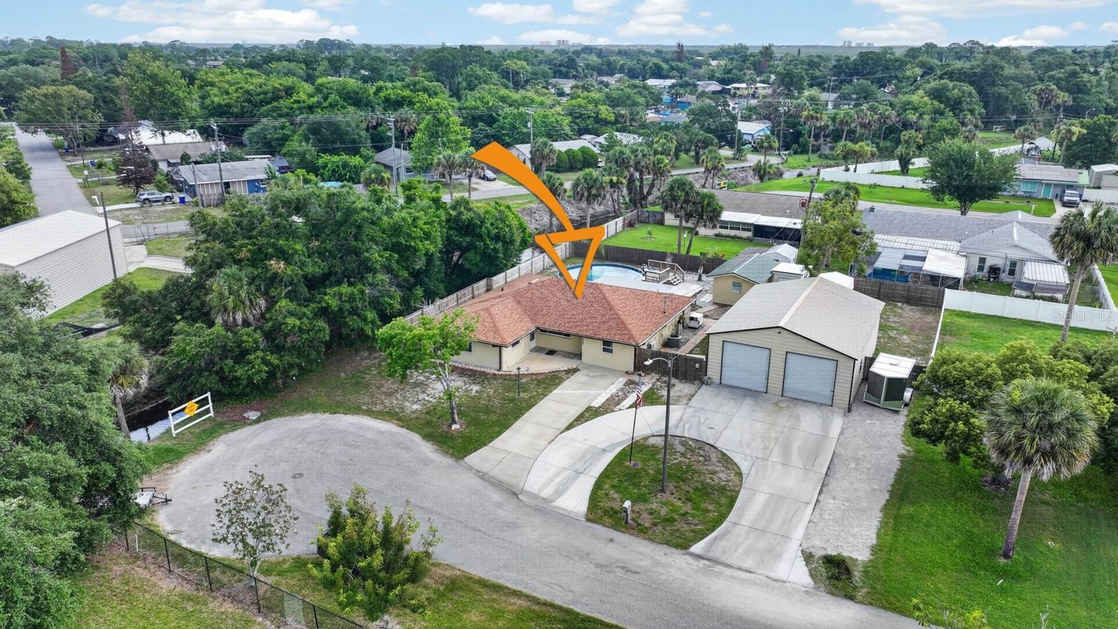 1803 EVERGREEN DR