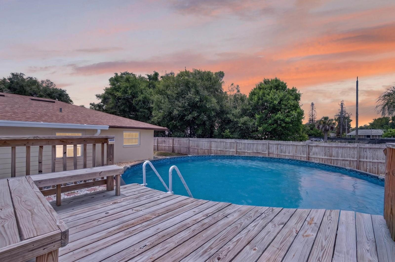 1803 EVERGREEN DR