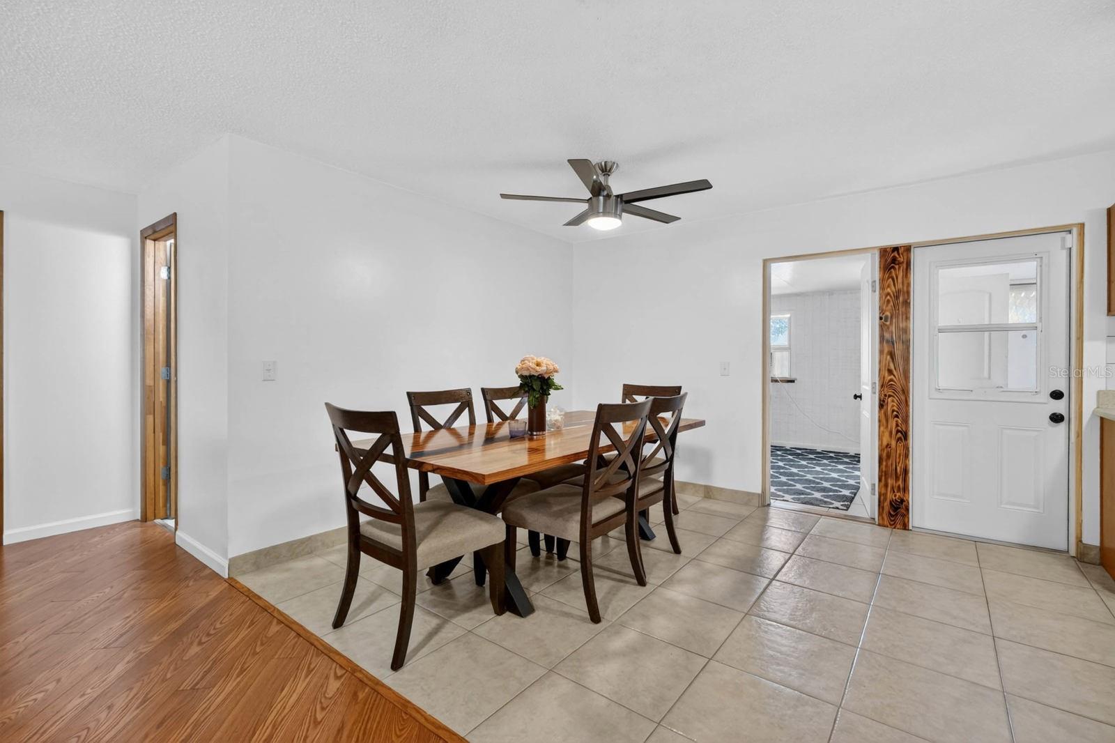 1803 EVERGREEN DR