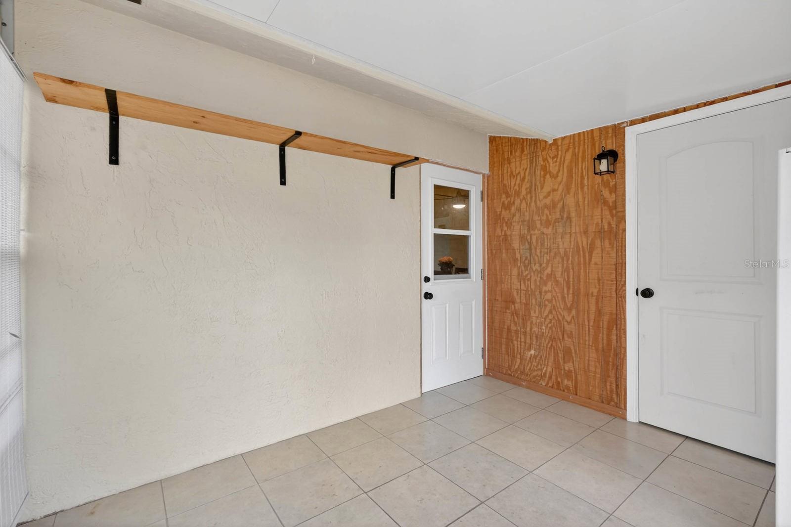 1803 EVERGREEN DR