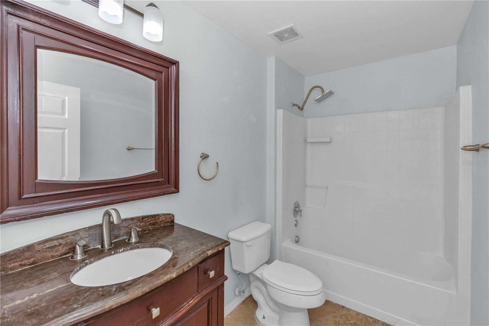 145 HARTWOOD ST