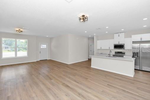 2524 MAXIMUS CT