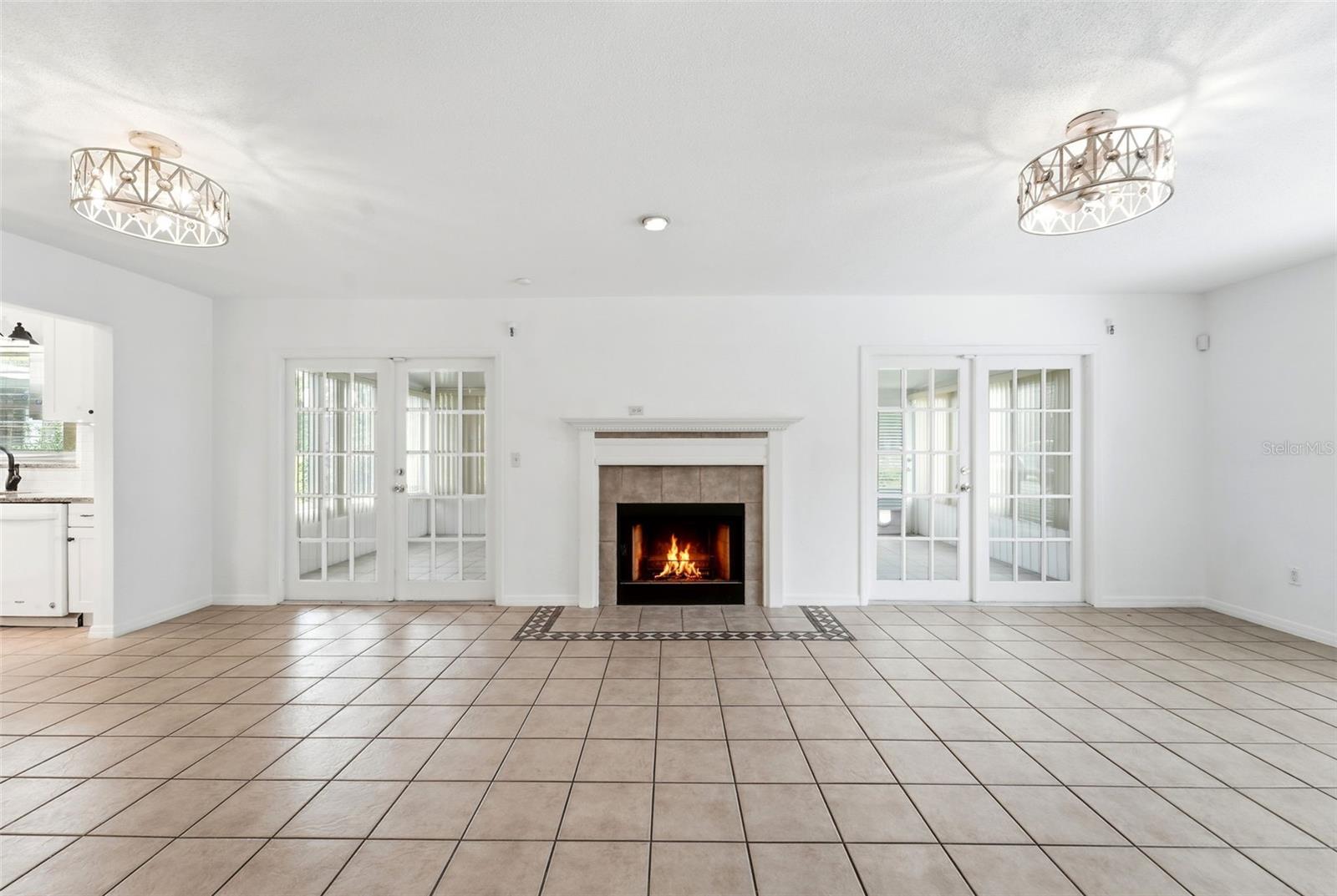 820 S HILL AVE #40