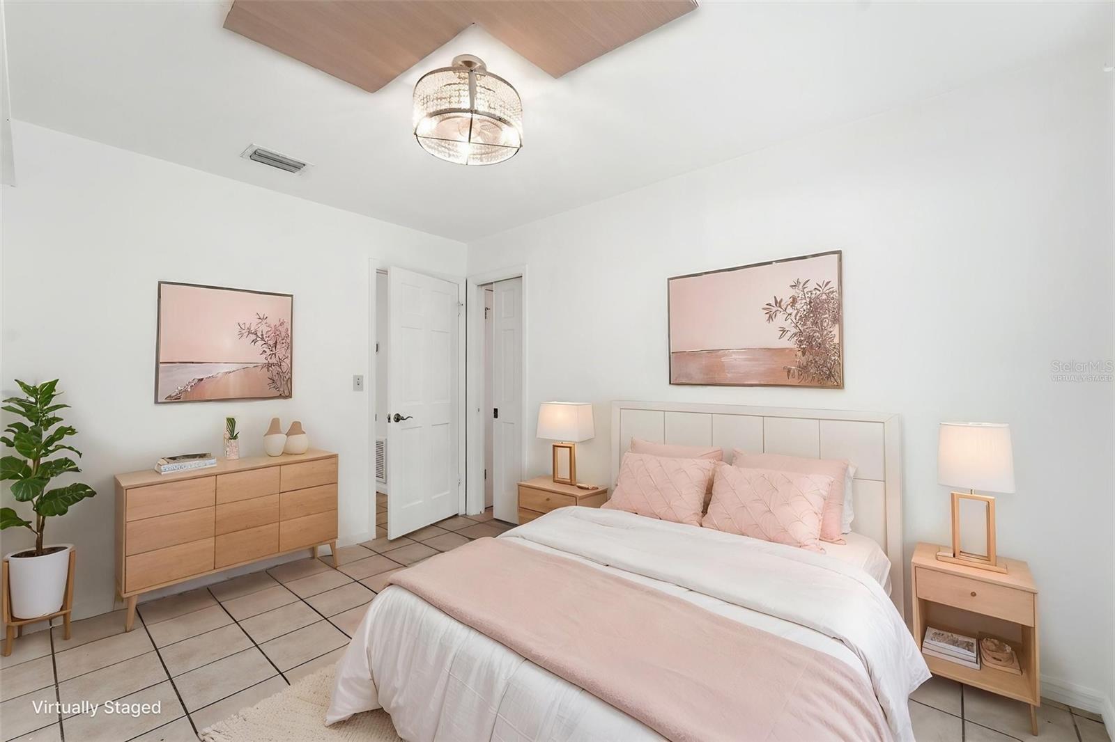 820 S HILL AVE #40