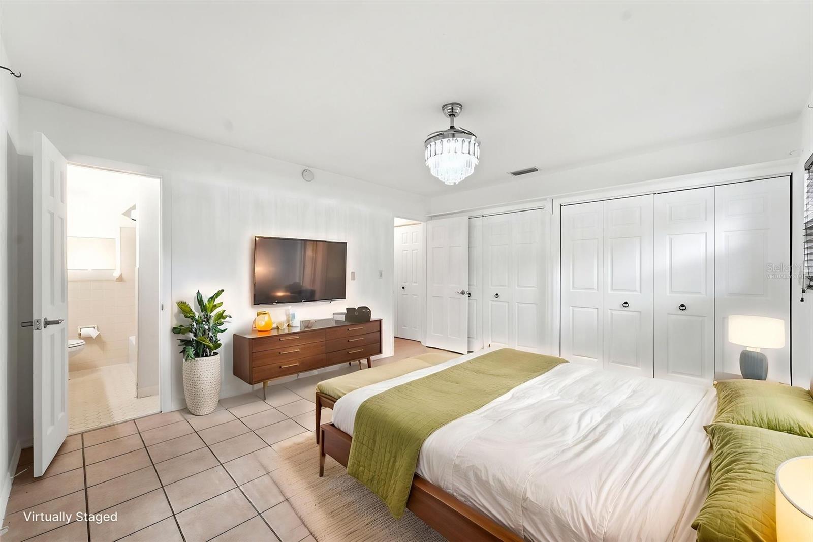 820 S HILL AVE #40