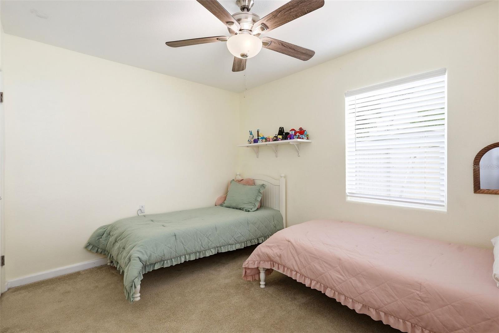 54 MAGNOLIA DR