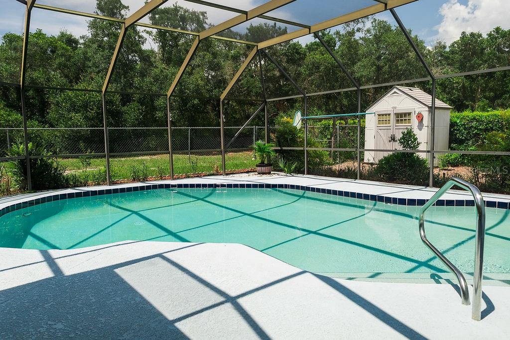 35 ROSEDOWN BLVD