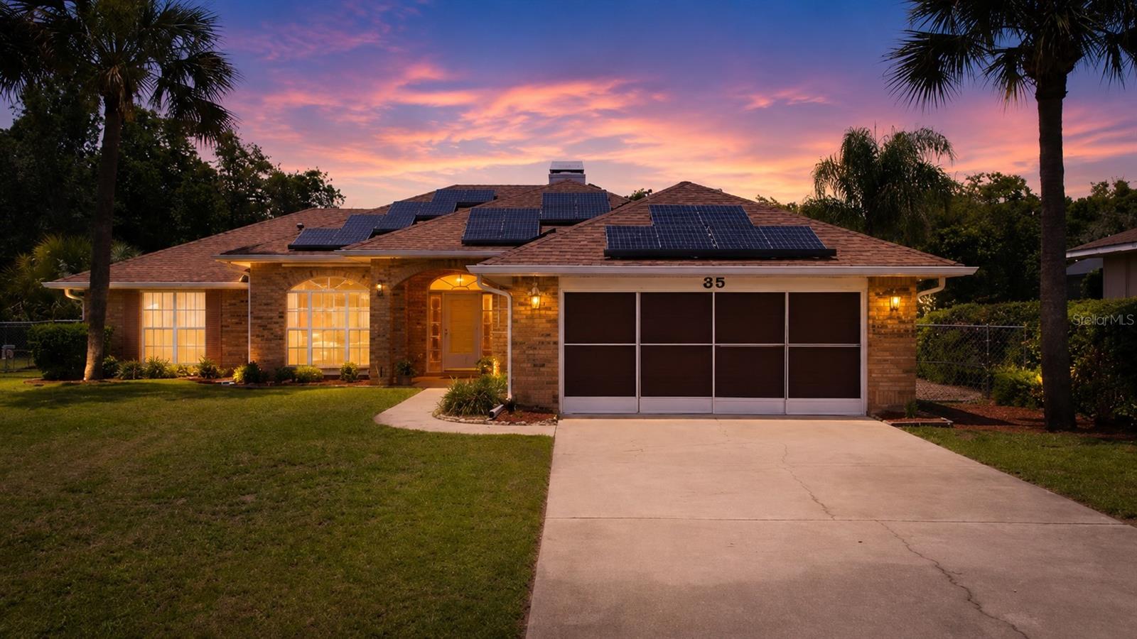 35 ROSEDOWN BLVD