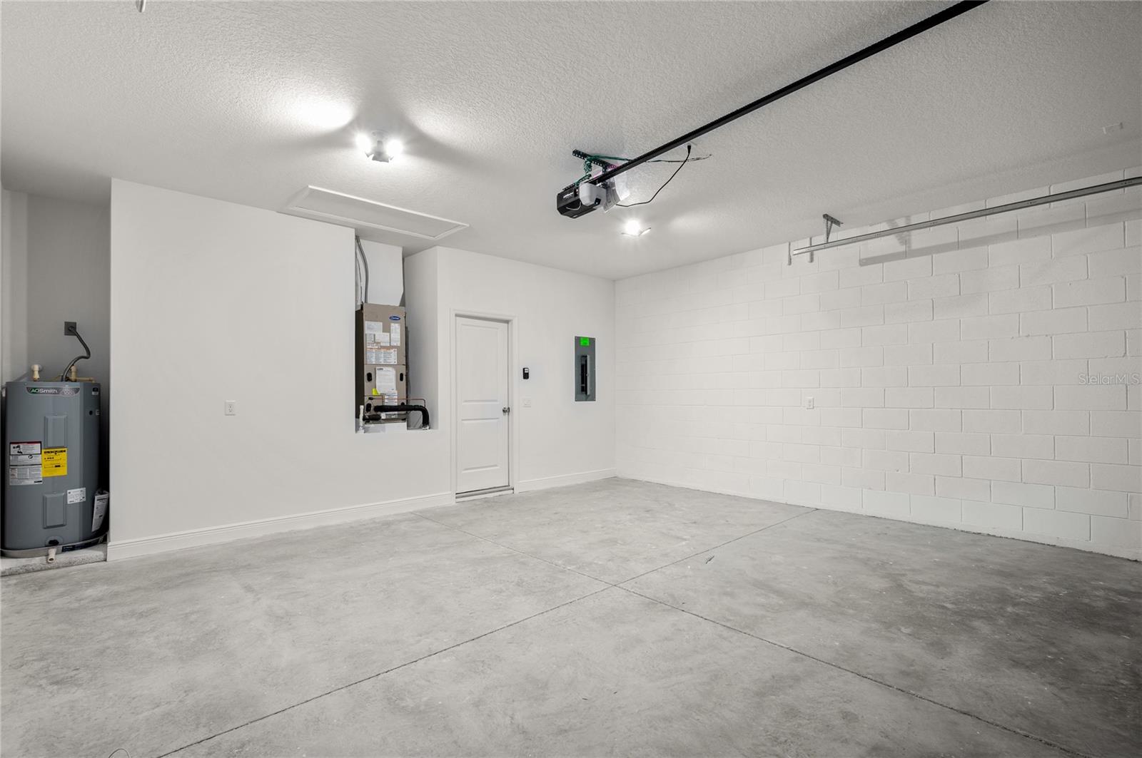 136 11TH AVE