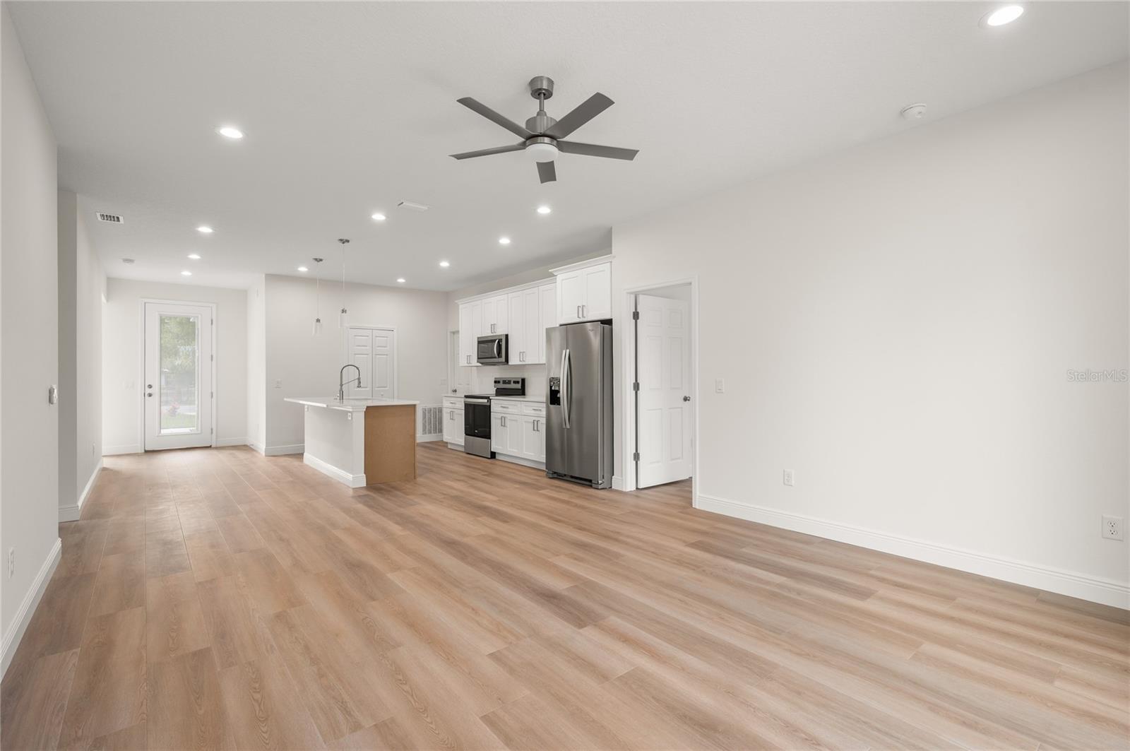 140 11TH AVE