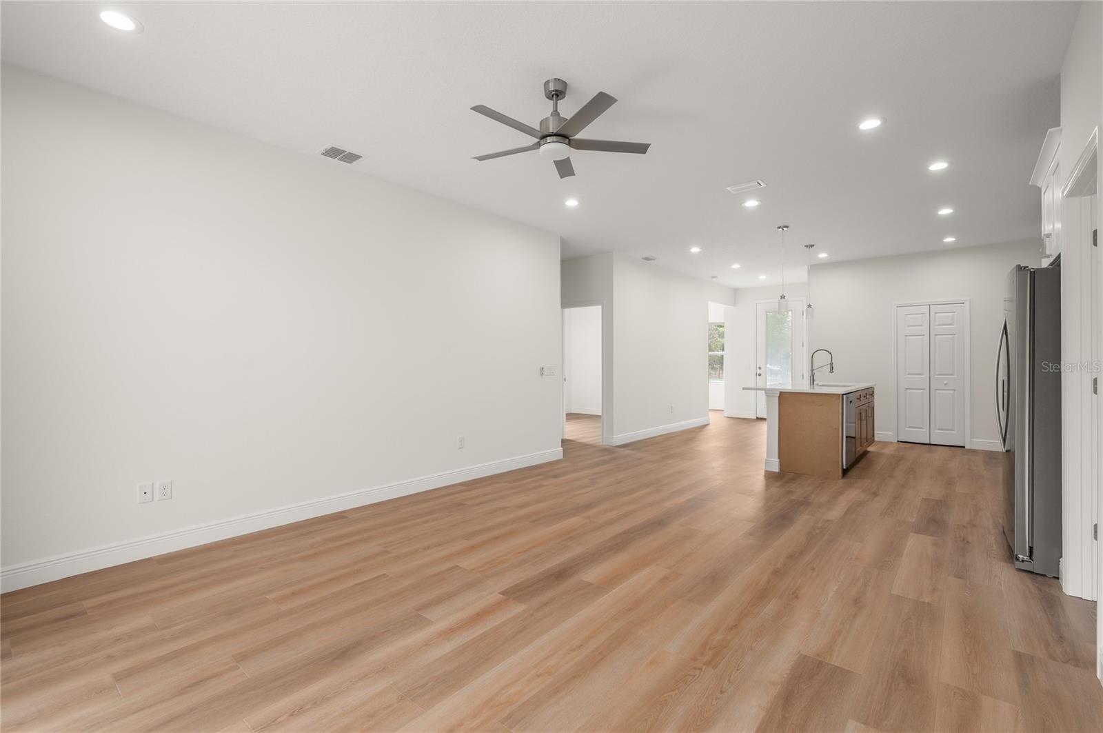 140 11TH AVE