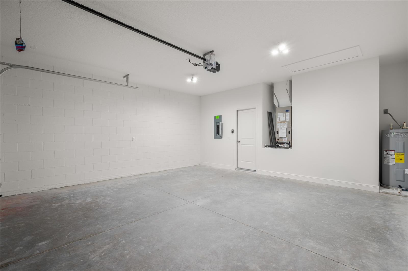 140 11TH AVE