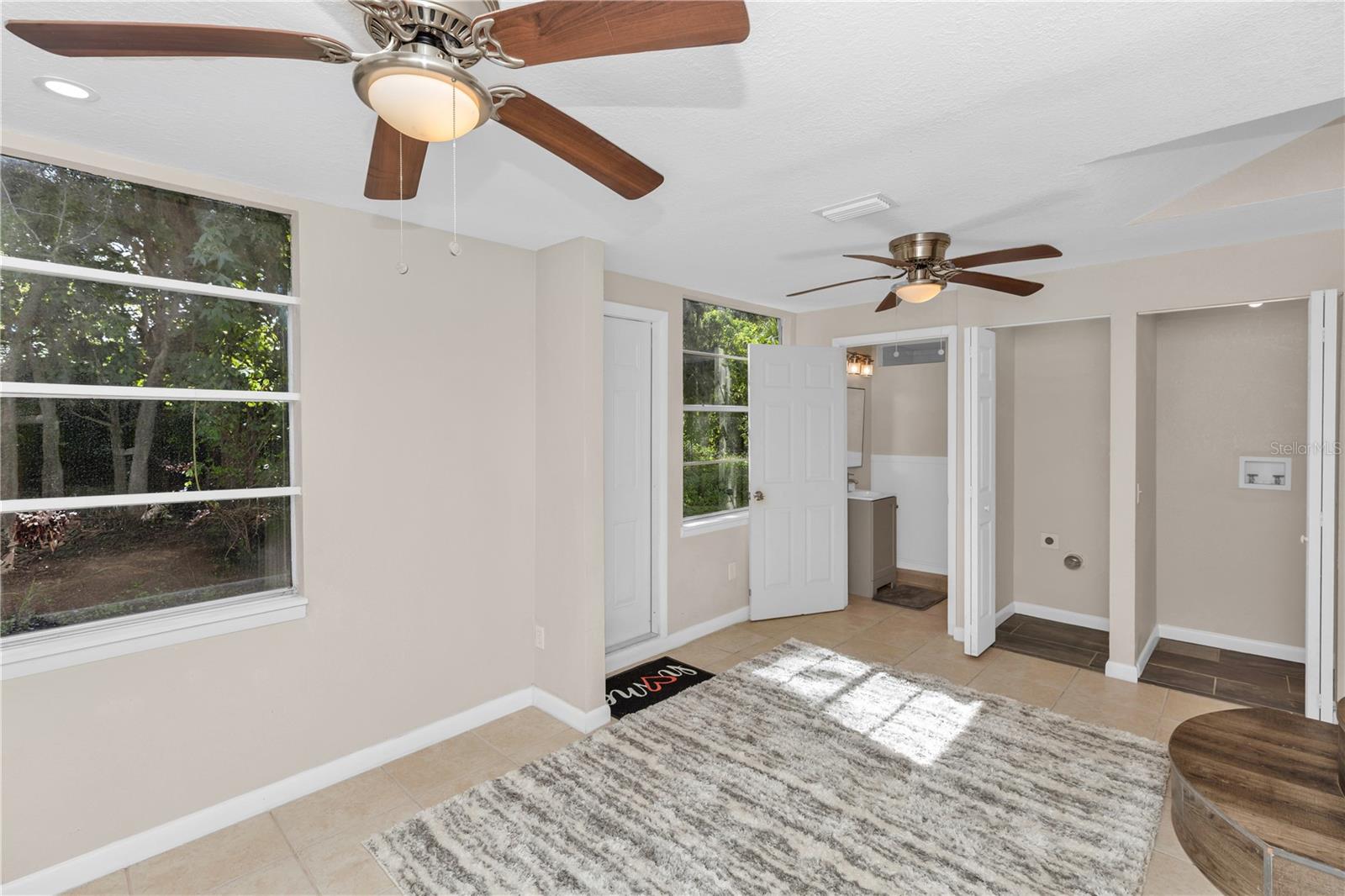 247 TOMS RD