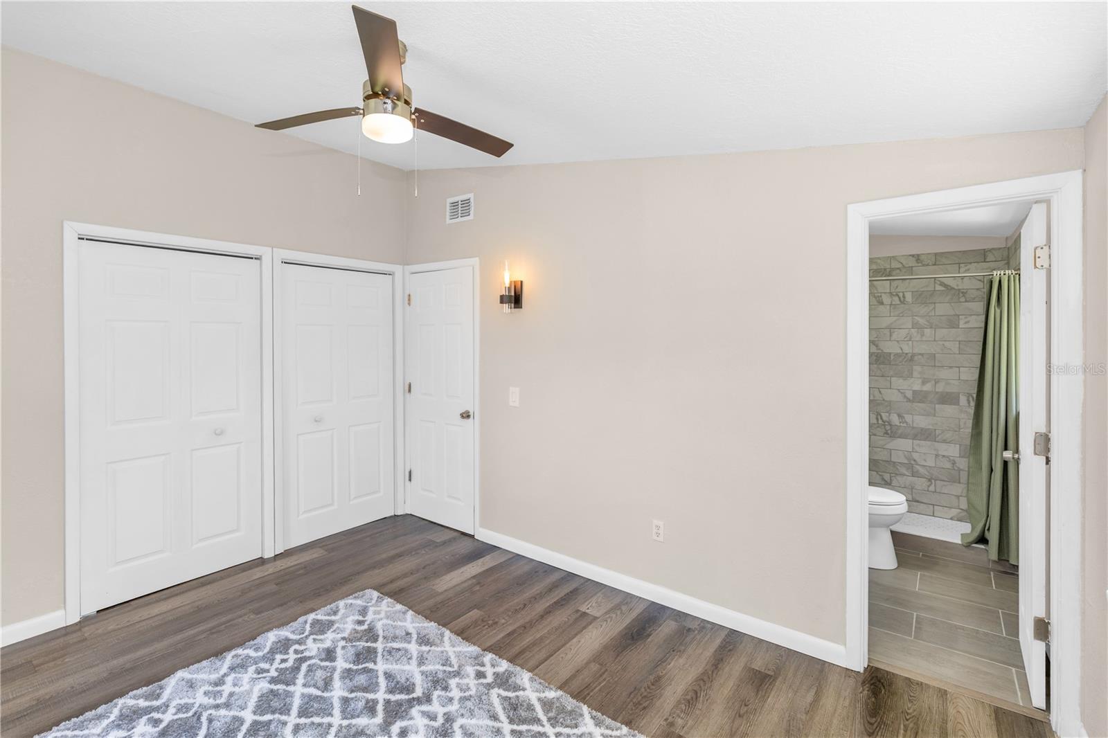 247 TOMS RD