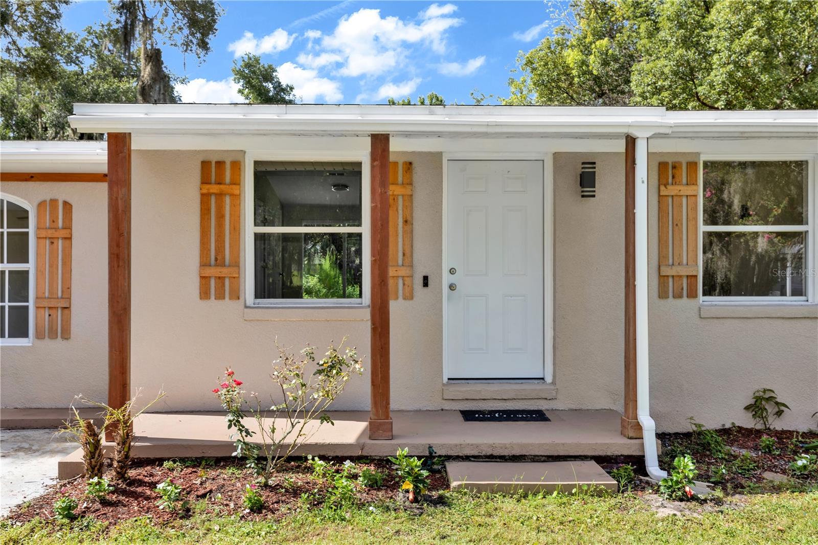 247 TOMS RD