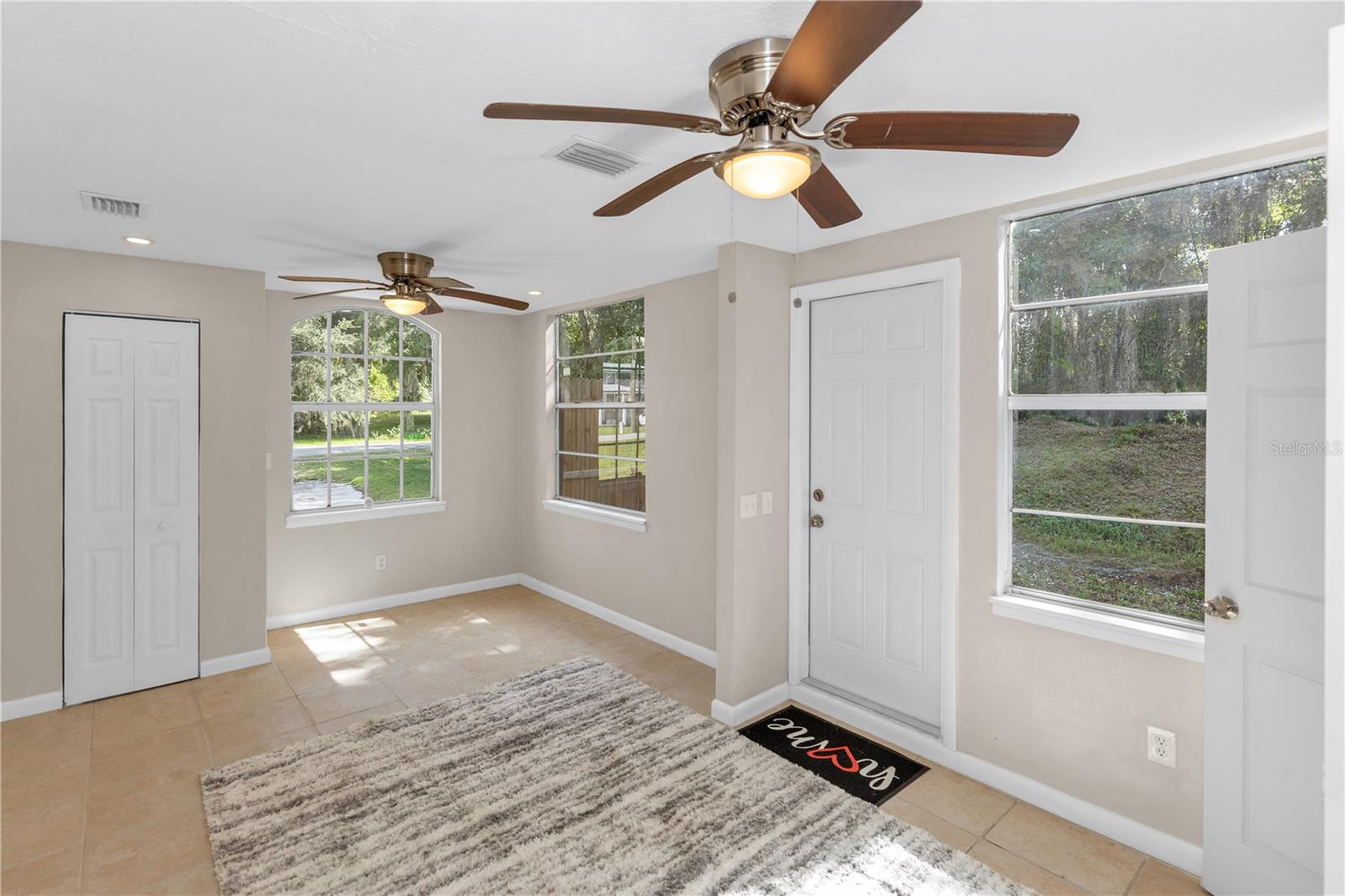 247 TOMS RD