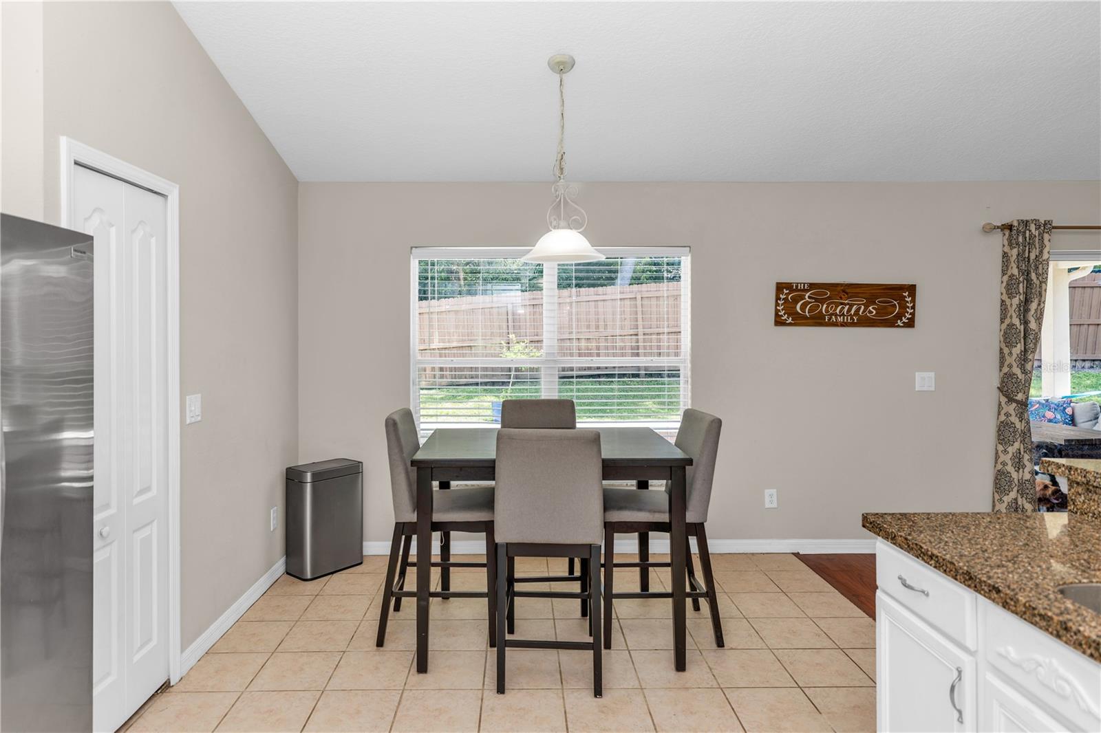 122 CEDAR SPRINGS CIR