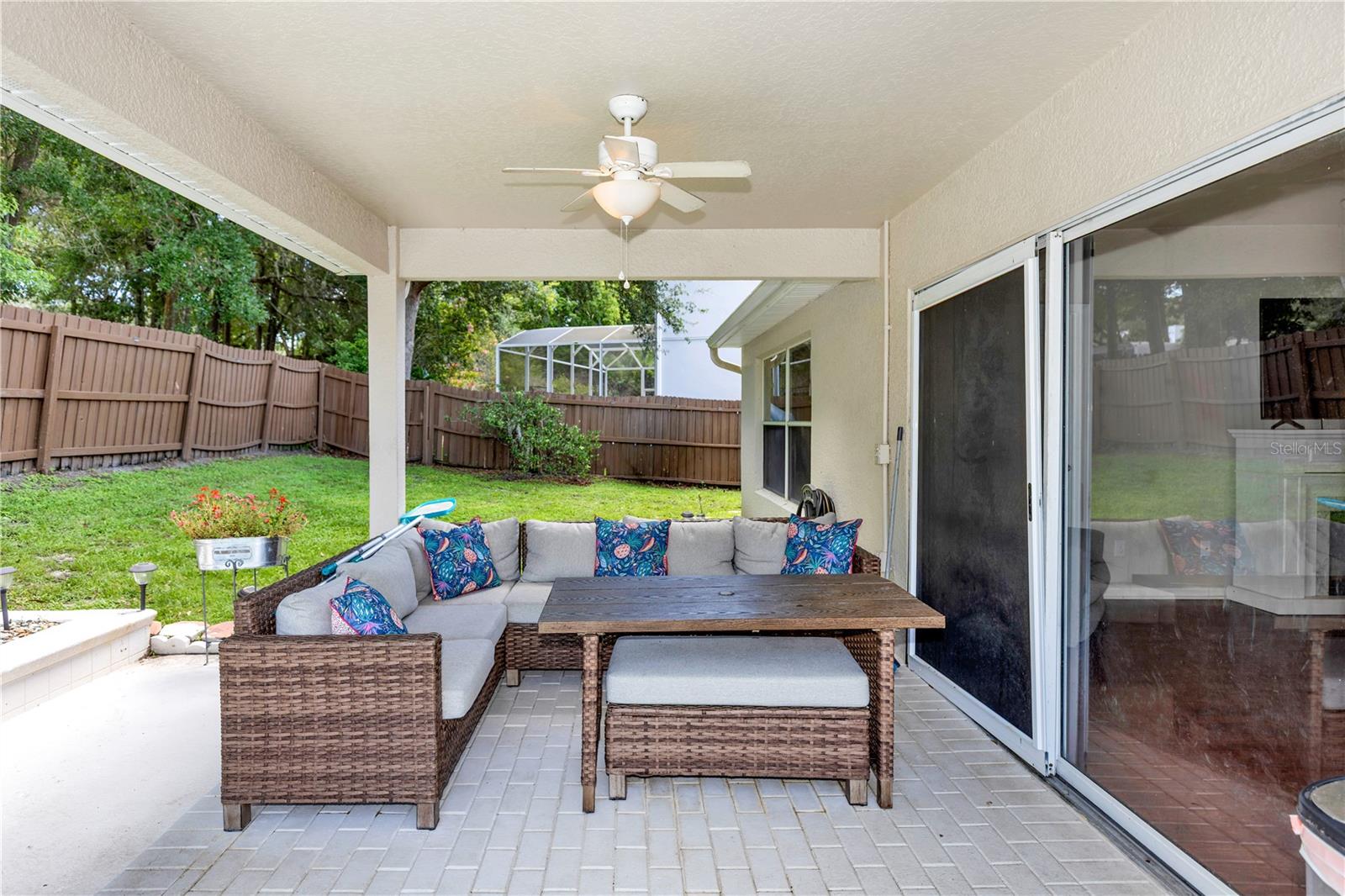 122 CEDAR SPRINGS CIR