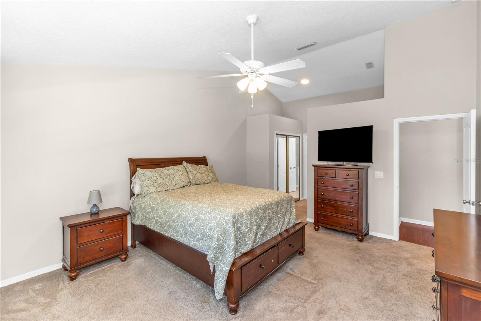 122 CEDAR SPRINGS CIR