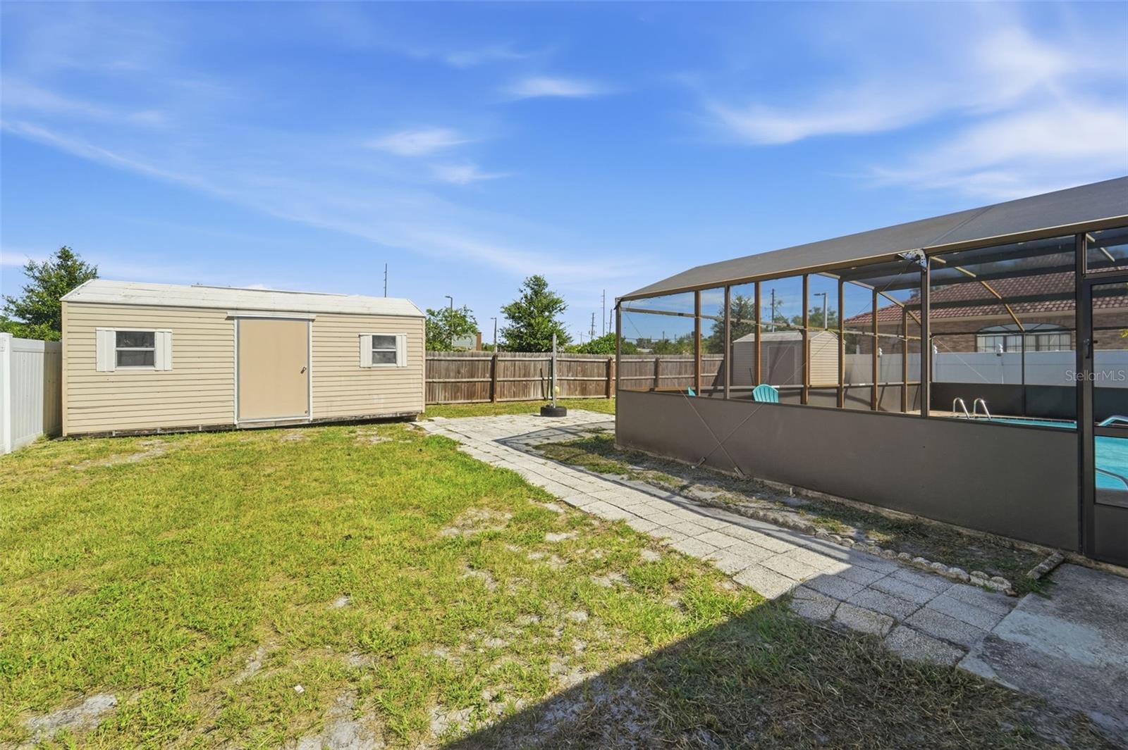 1289 DANDELION DR