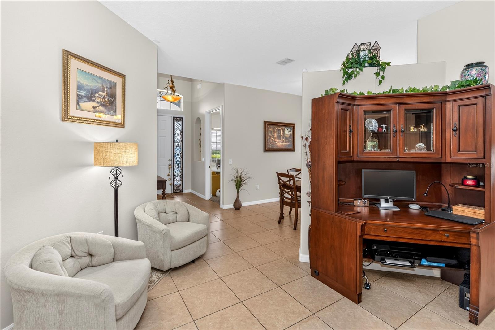 619 NEWHALL LN