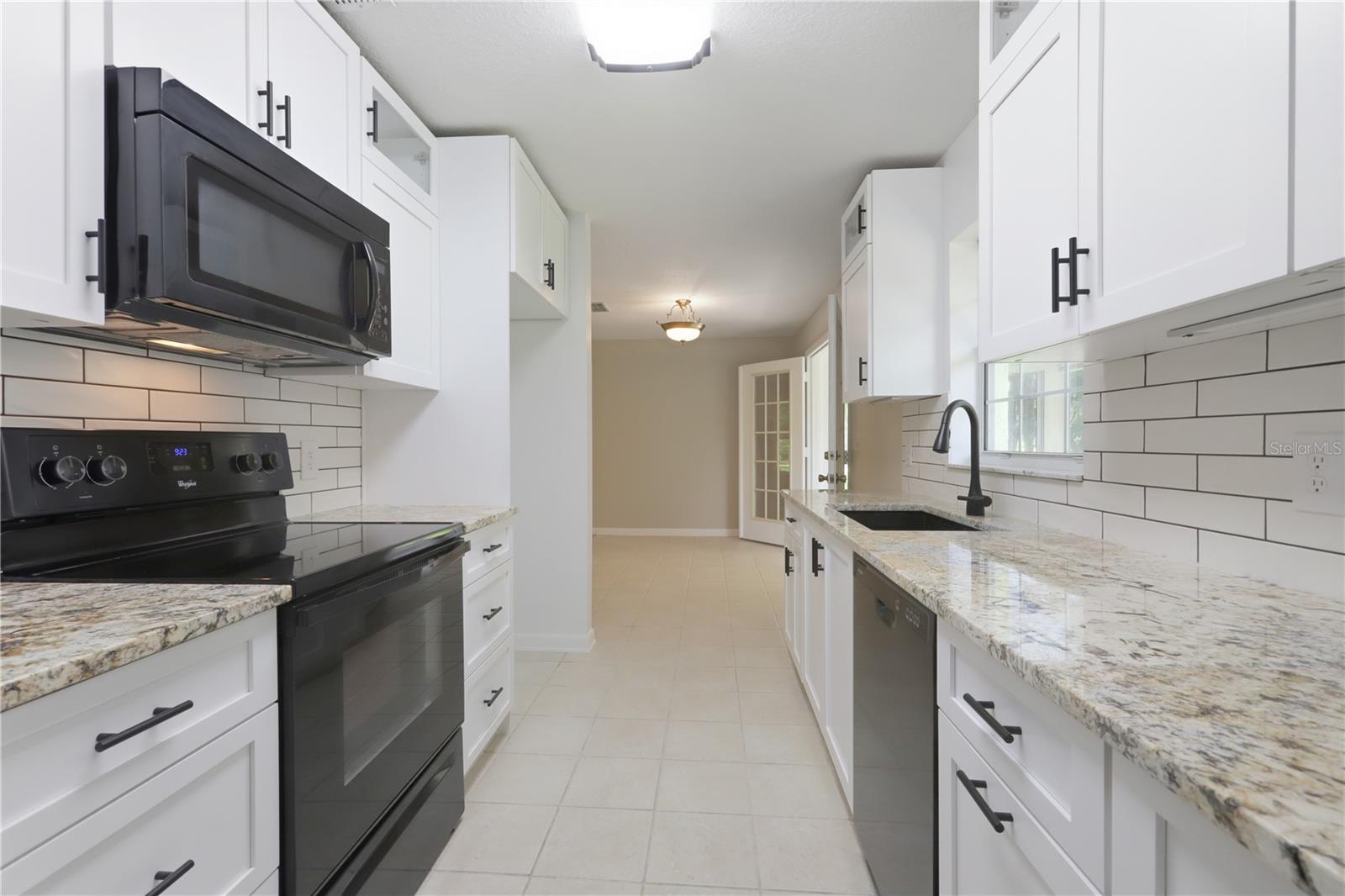 2020 LEMON ST