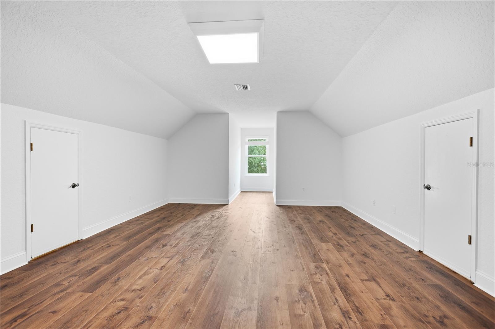 3 ALLENWOOD LOOK
