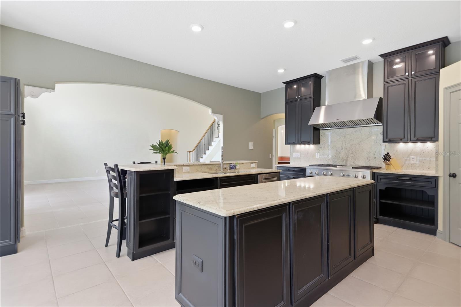 3 ALLENWOOD LOOK