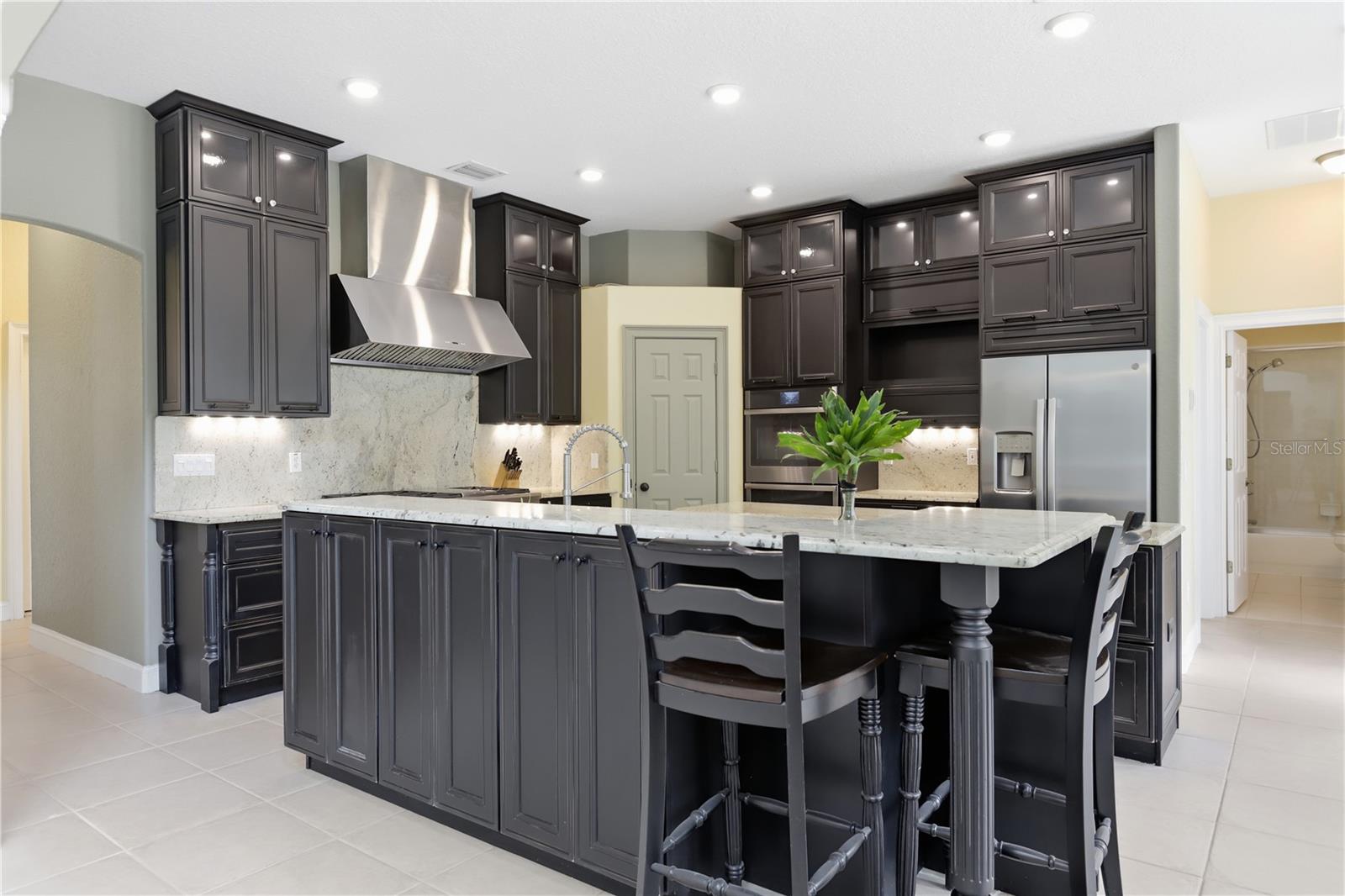 3 ALLENWOOD LOOK