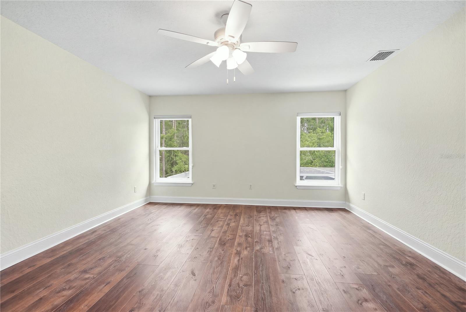 3 ALLENWOOD LOOK