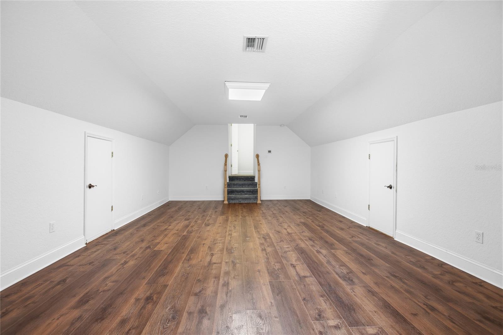 3 ALLENWOOD LOOK