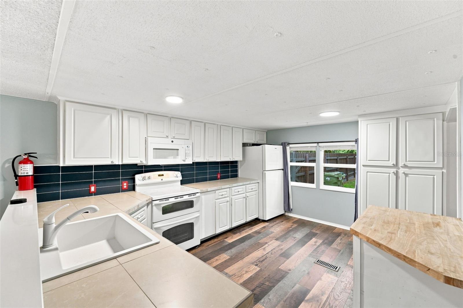 31622 ANOTHER ANNA RD