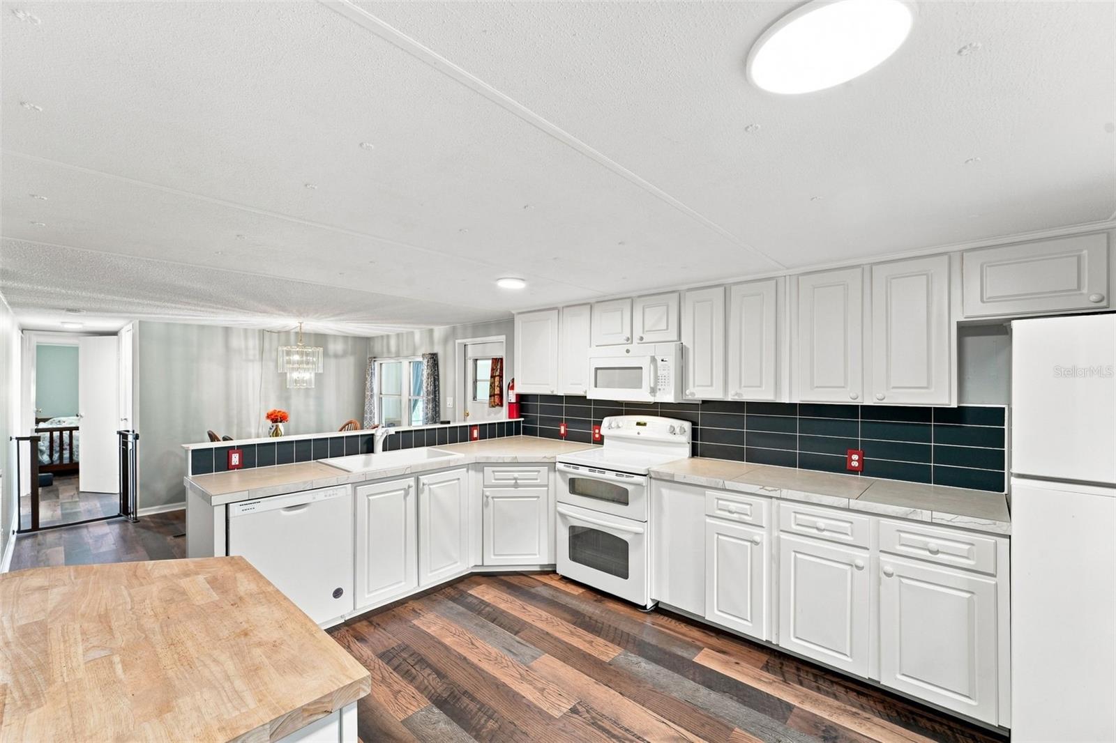 31622 ANOTHER ANNA RD