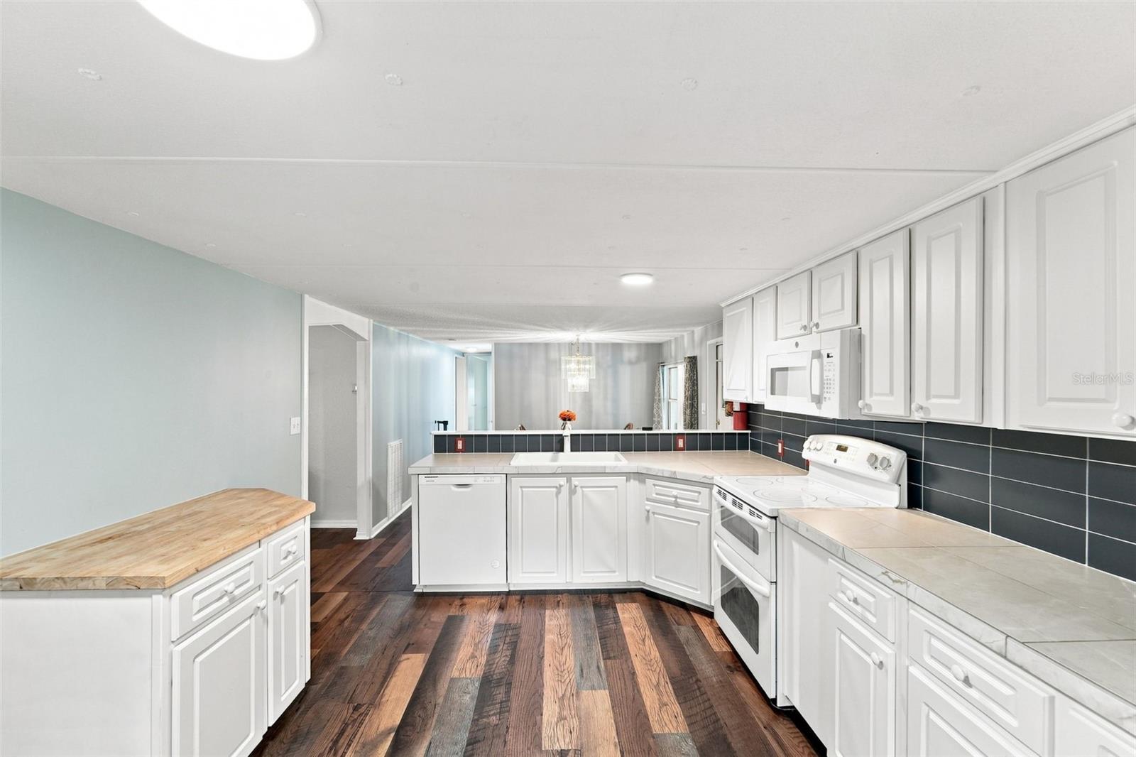 31622 ANOTHER ANNA RD