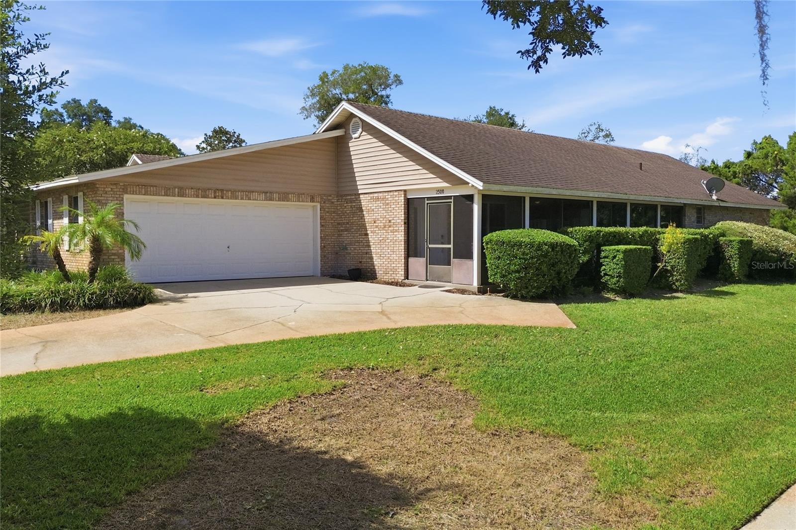 2500 S GLEN EAGLES DR