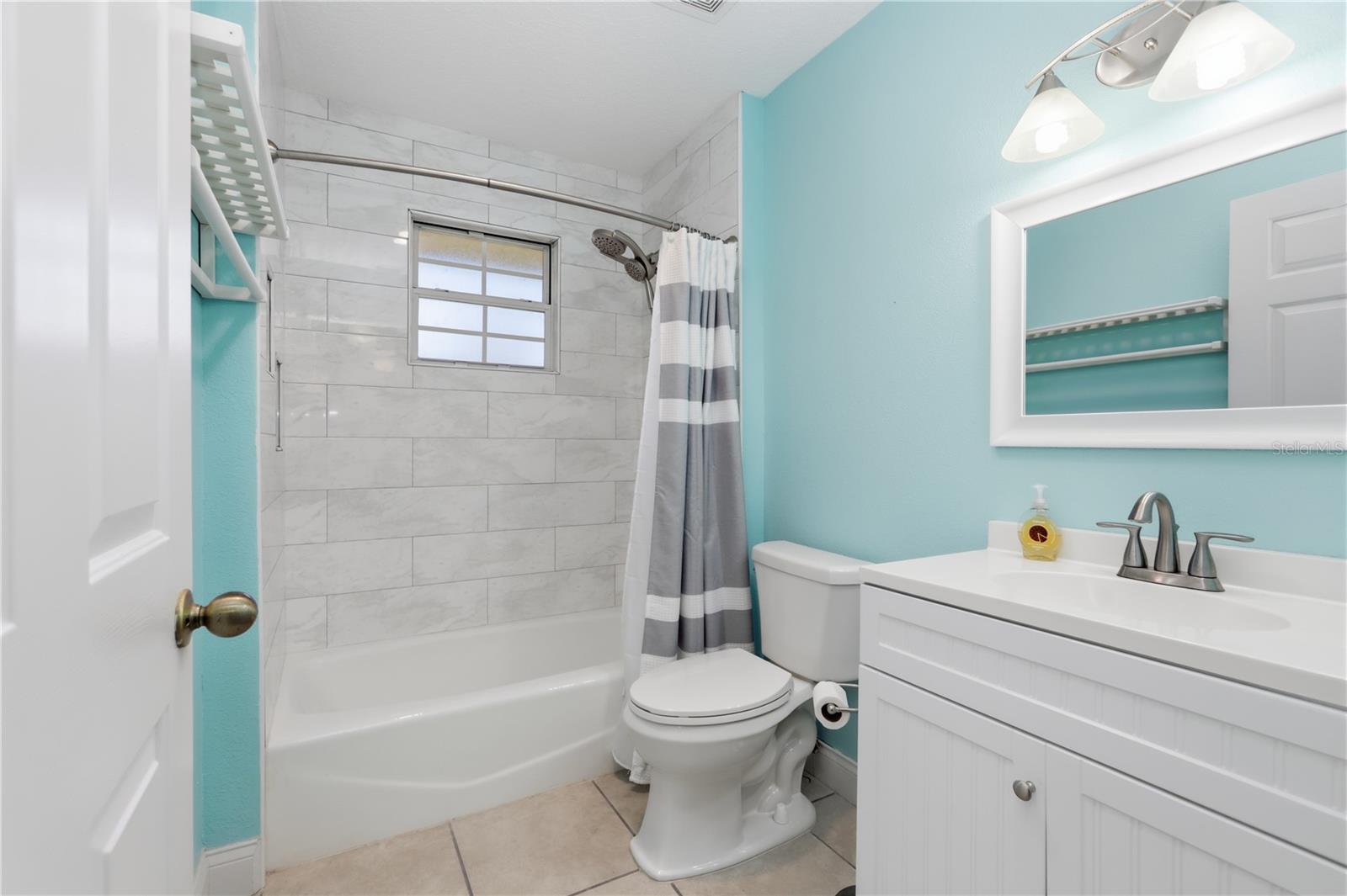 2500 S GLEN EAGLES DR