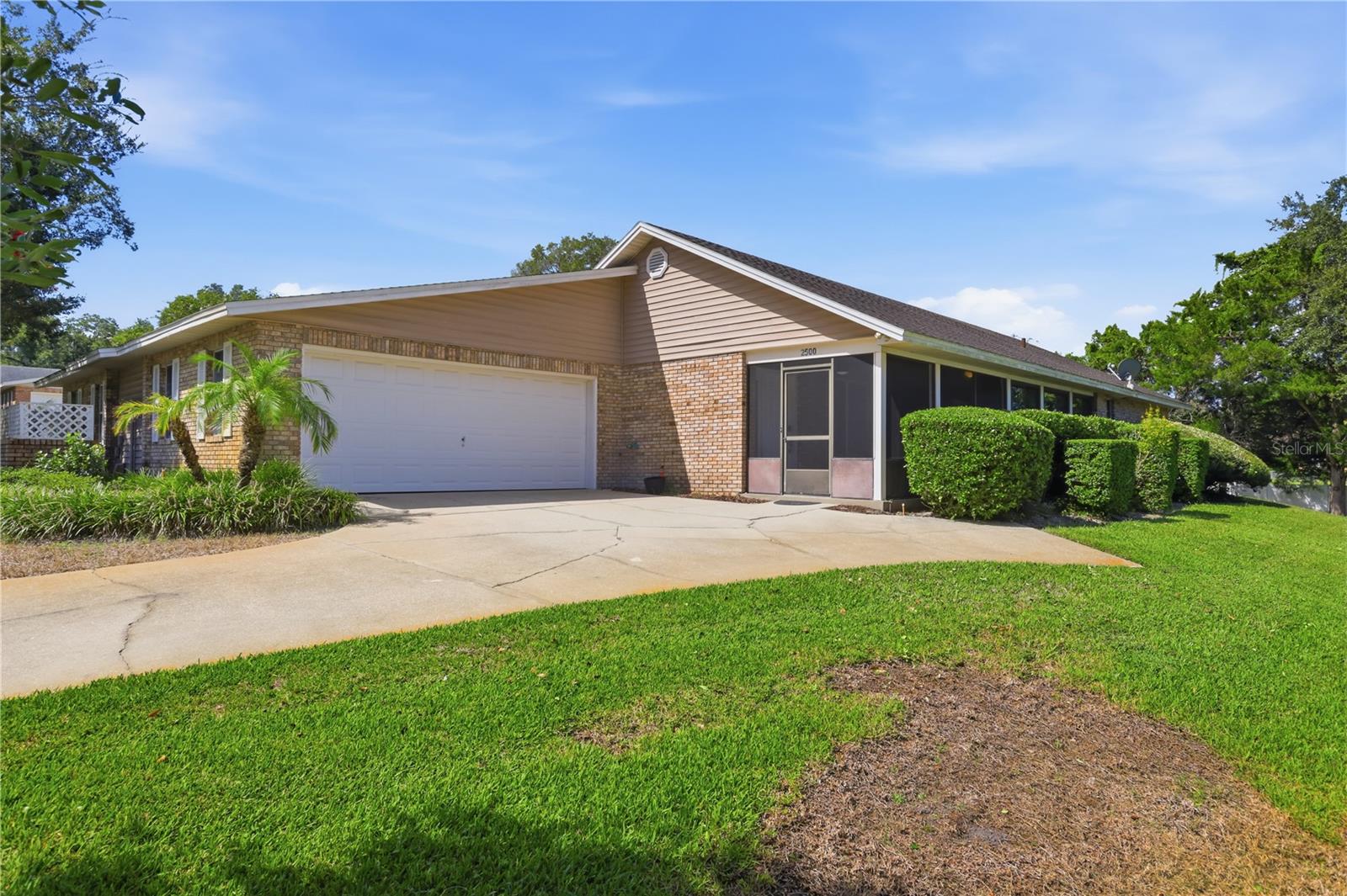 2500 S GLEN EAGLES DR