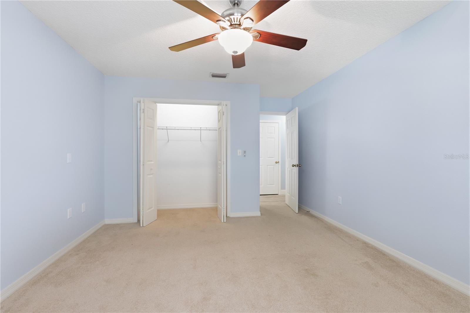 2500 S GLEN EAGLES DR