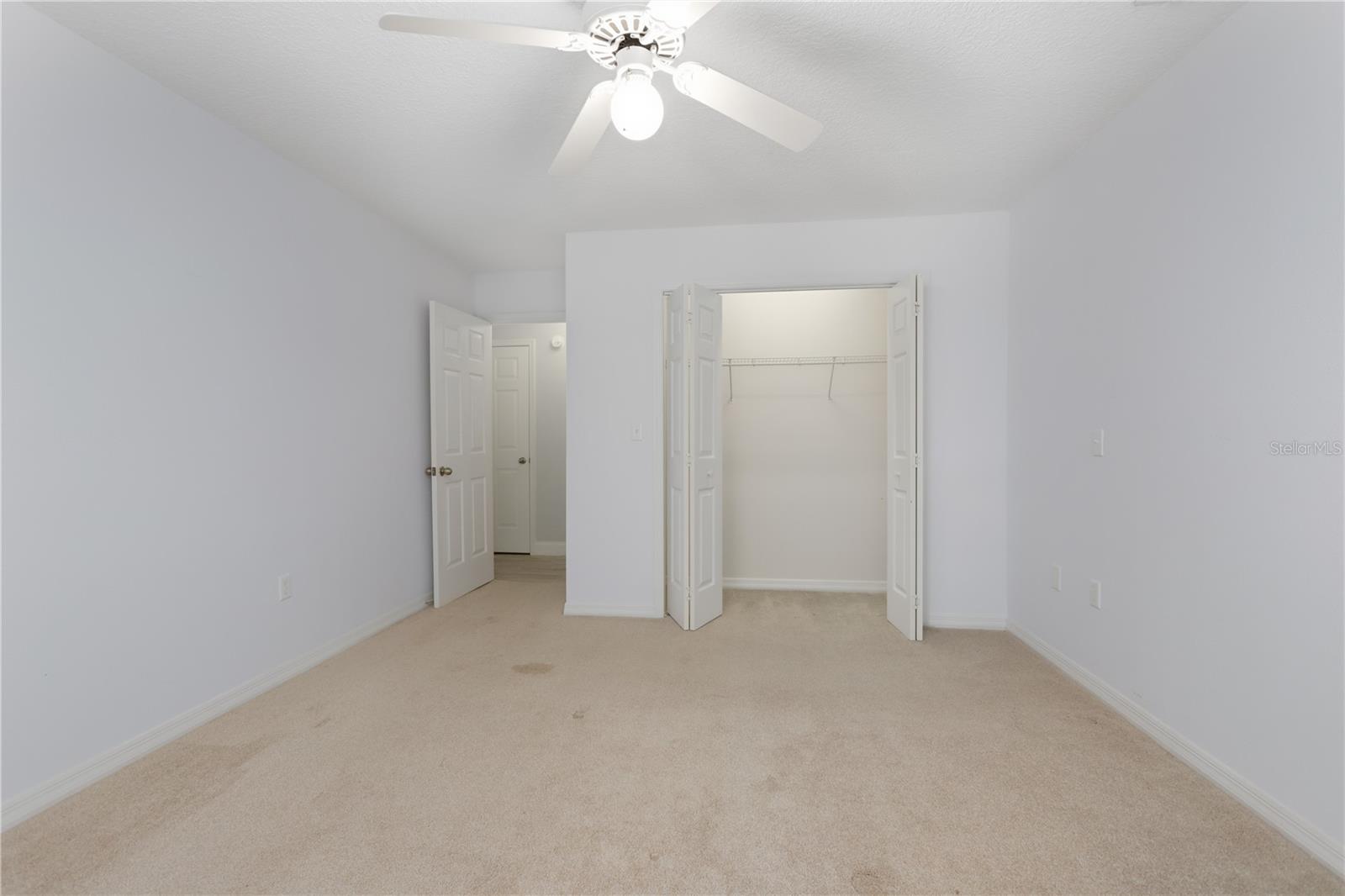 2500 S GLEN EAGLES DR