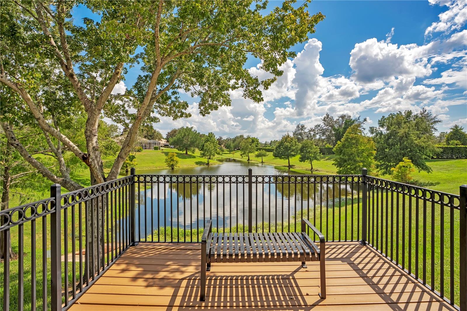 586 NEWHALL LN