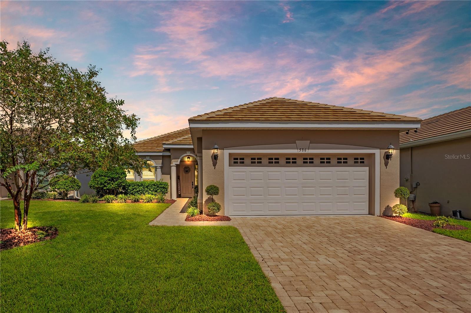 586 NEWHALL LN