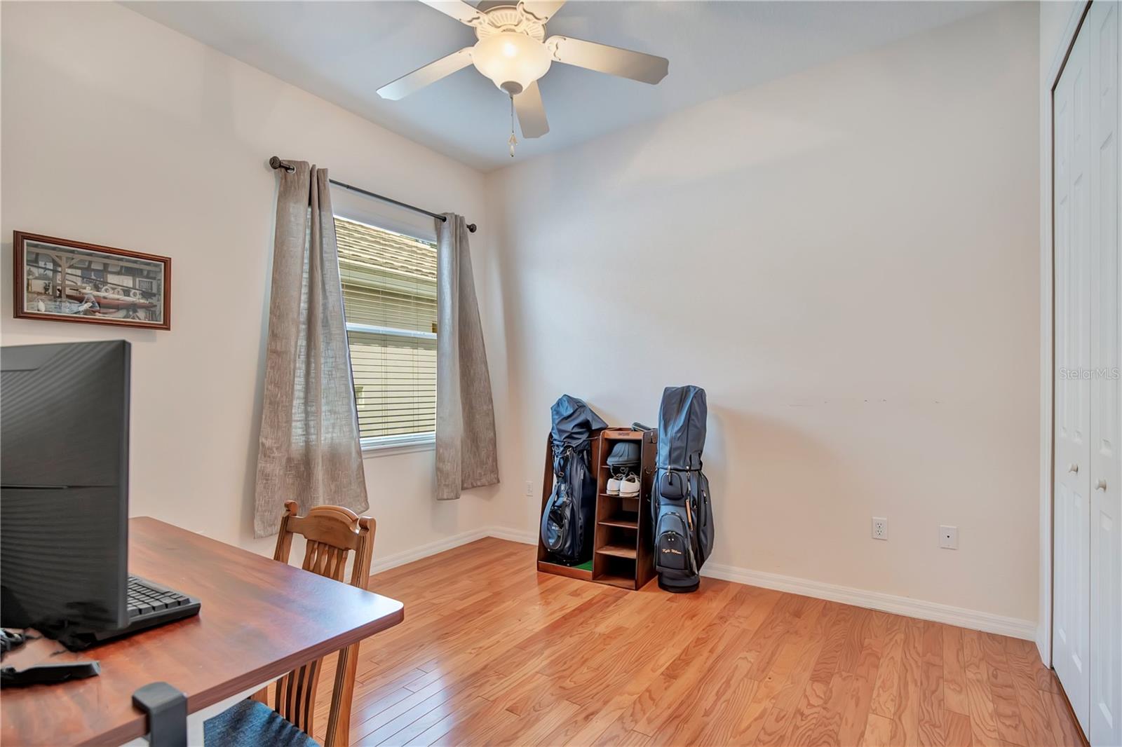 526 NEWHALL LN